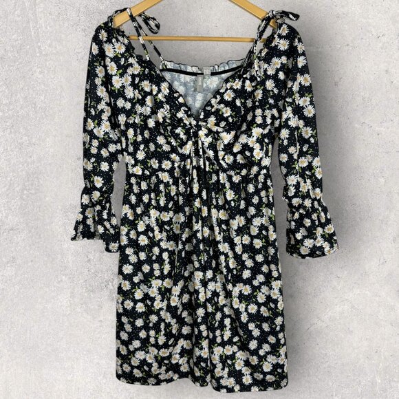 NWT ASOS Daisy Floral Dress Womens Size 10 Sweetheart Neck Tie Shoulder Boho NEW - Picture 6 of 16